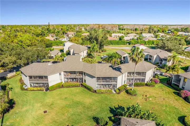Aerial perspective of the Highlands condo section.