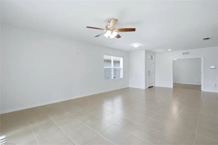 20530 Plumwood Loop, North Fort Myers, Florida 33917