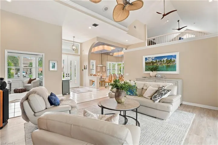 Vaulted ceilings and a seamless indoor-outdoor connection.