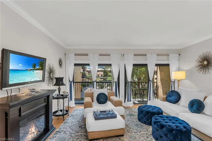 1100 Swallow AVE, Marco Island, FL 34145,225030073