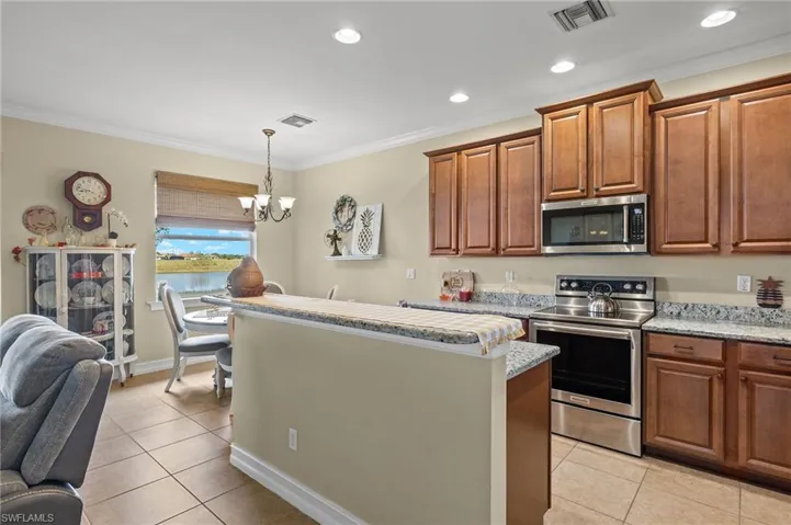 1493  Birdie  DR, Naples, FL 34120