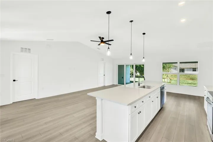 1205 NE 12th  ST, Cape Coral, FL 33909
