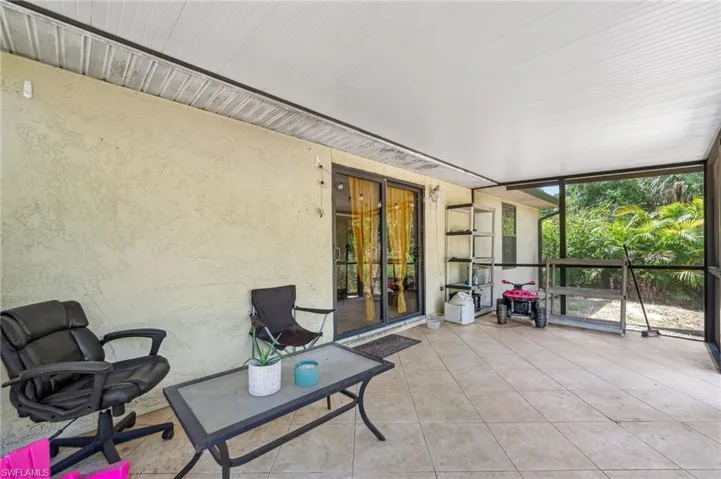 1381  17th SW ST, Naples, FL 34117