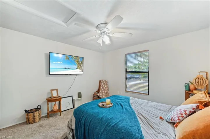 1381  17th SW ST, Naples, FL 34117