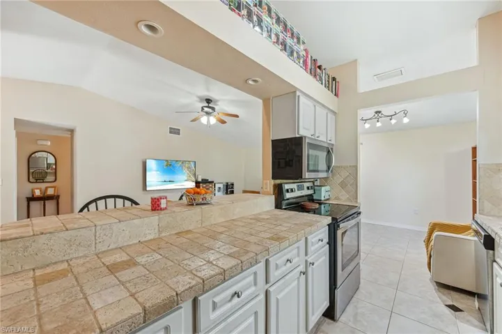 1381  17th SW ST, Naples, FL 34117
