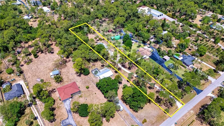 1381  17th SW ST, Naples, FL 34117
