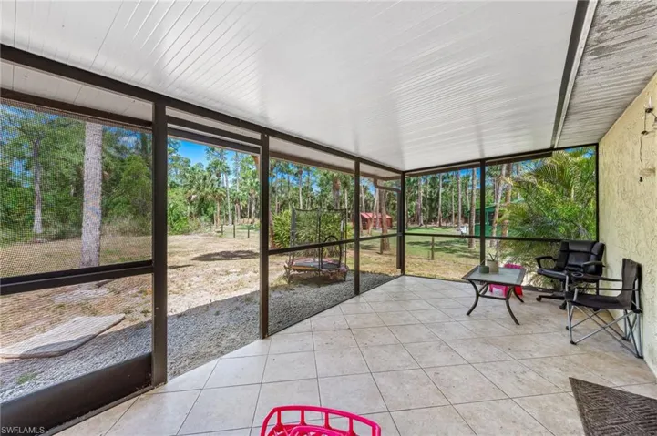 1381  17th SW ST, Naples, FL 34117