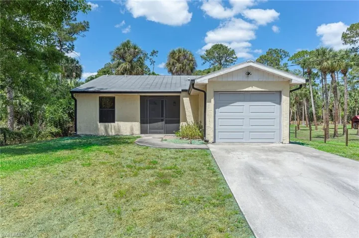 1381  17th SW ST, Naples, FL 34117