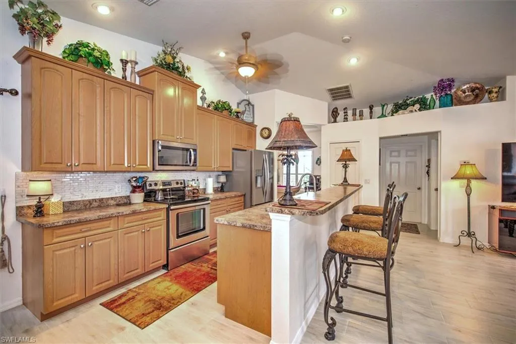 1428 38th AVE, Cape Coral, FL 33993,224054077