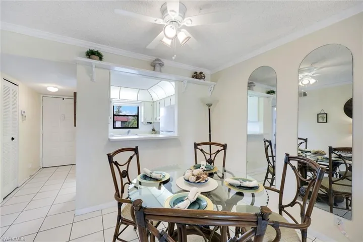 4338 27th Ct Sw 204, Naples, Florida 34116
