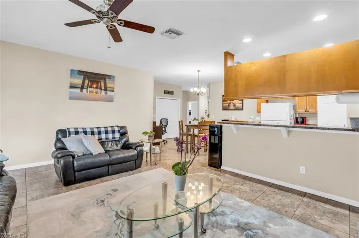 14122  Danpark  LOOP, Fort Myers, FL 33912