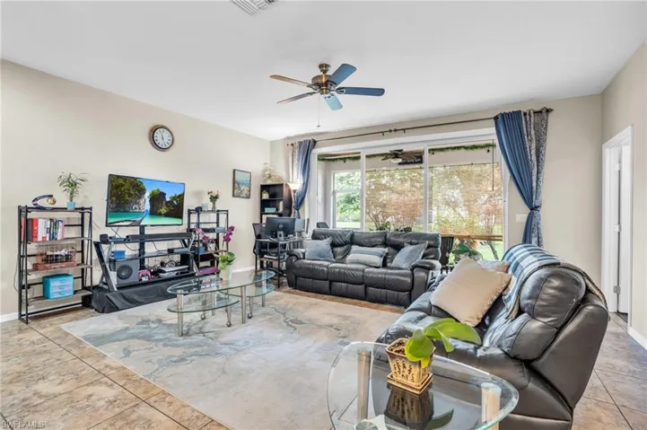 14122  Danpark  LOOP, Fort Myers, FL 33912