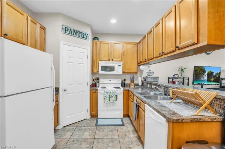 14122  Danpark  LOOP, Fort Myers, FL 33912