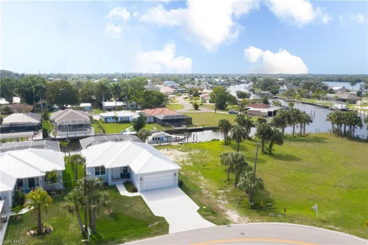 13454  Caribbean  BLVD, Fort Myers, FL 33905