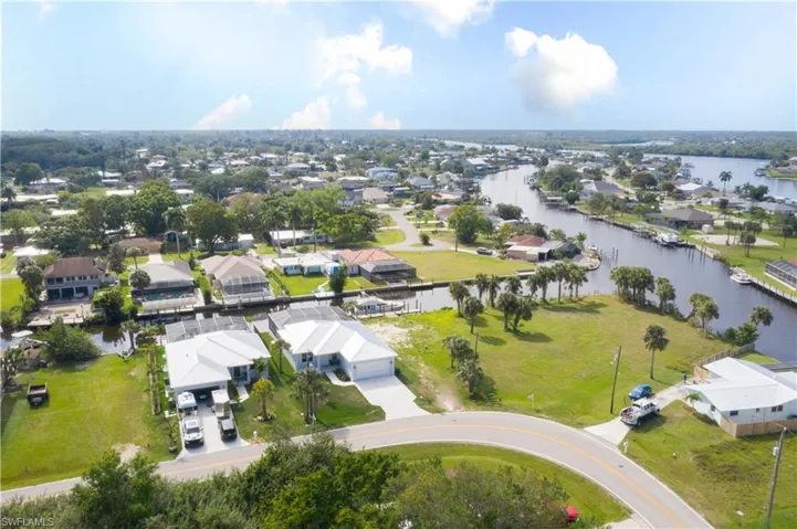 13454  Caribbean  BLVD, Fort Myers, FL 33905