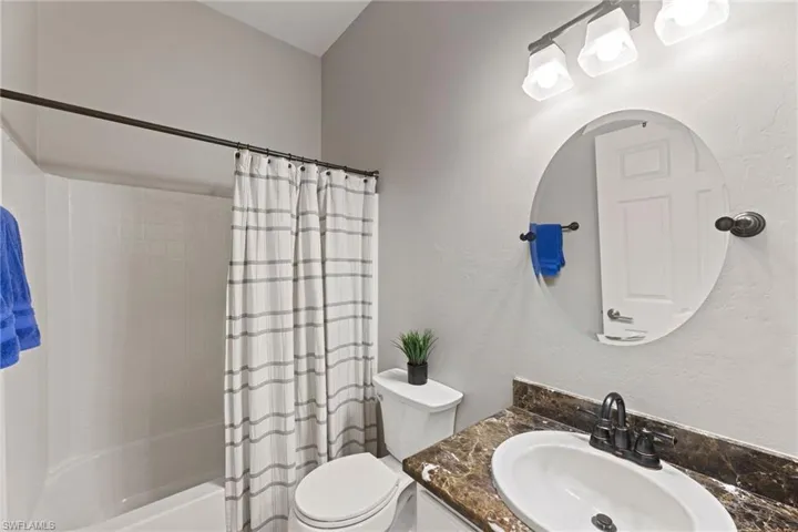 1408 SW 15th  PL, Cape Coral, FL 33991