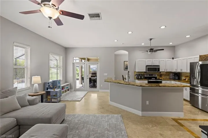 1408 SW 15th  PL, Cape Coral, FL 33991