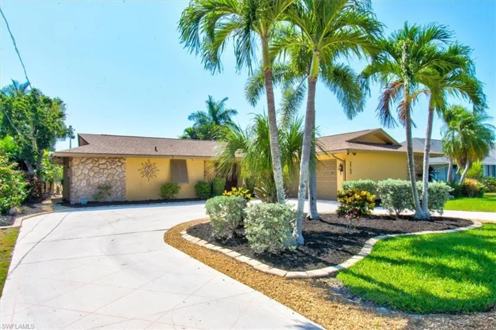 Beautifully landscaped circular driveway