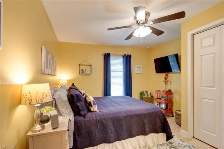 (2nd master) with private ensuite bathroom