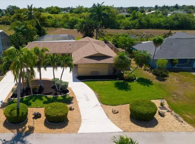 3769 SE 6th  AVE, Cape Coral, FL 33904