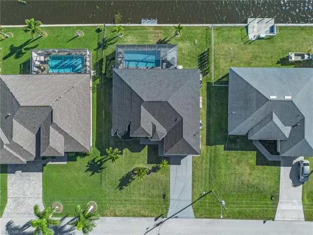 805 Sw 8th Ct, Cape Coral, Florida 33991