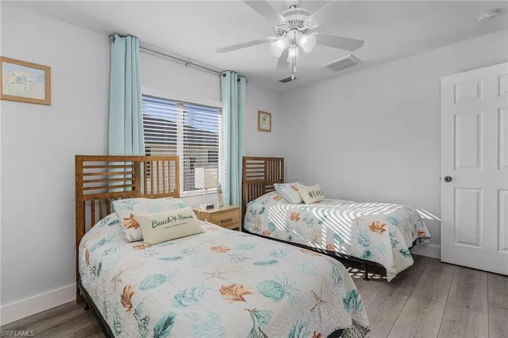 Guest bedroom 2