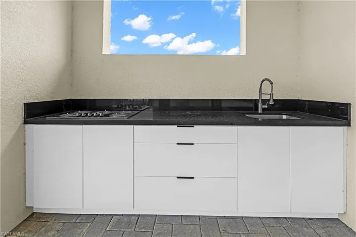 2304 23rd Ave, Cape Coral, Florida 33993
