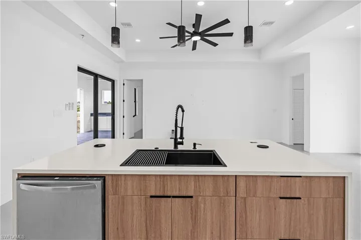 2304 23rd Ave, Cape Coral, Florida 33993