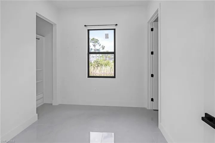 2304 23rd Ave, Cape Coral, Florida 33993