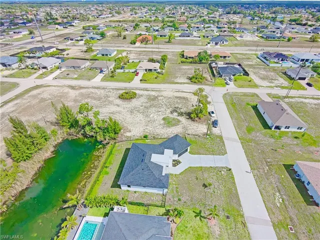 2304 23rd Ave, Cape Coral, Florida 33993