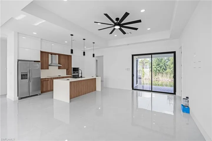 2304 23rd Ave, Cape Coral, Florida 33993