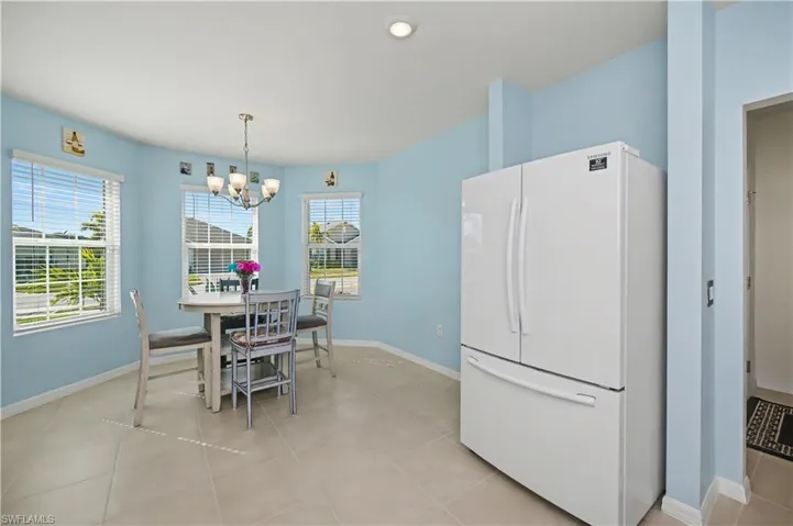This model home has these gorgeous bay windows