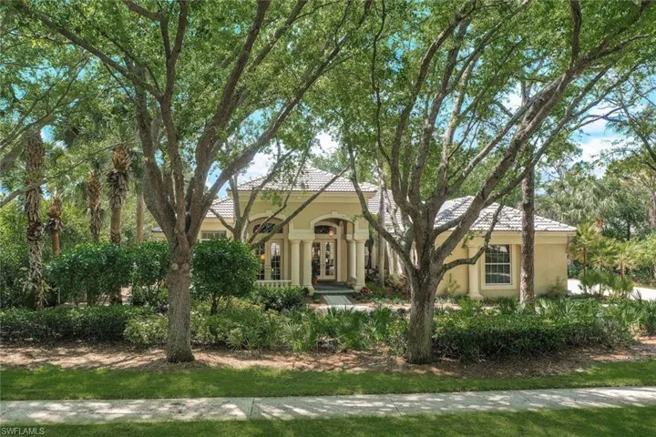 Single-Story Design w. Side-Entry Garage