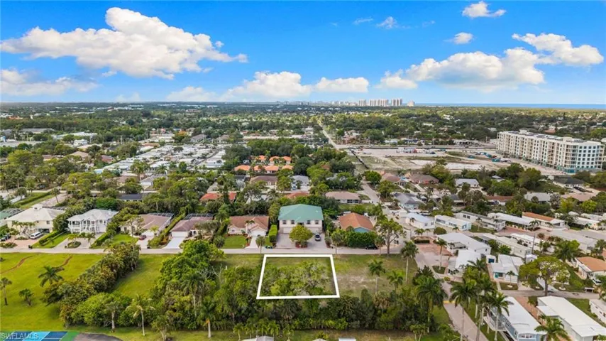 3116 Pine Tree Dr, Bonita Springs, Florida 34134