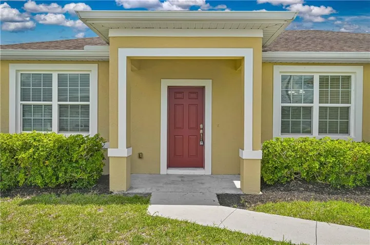 4402 Nw 32nd Ter, Cape Coral, Florida 33993