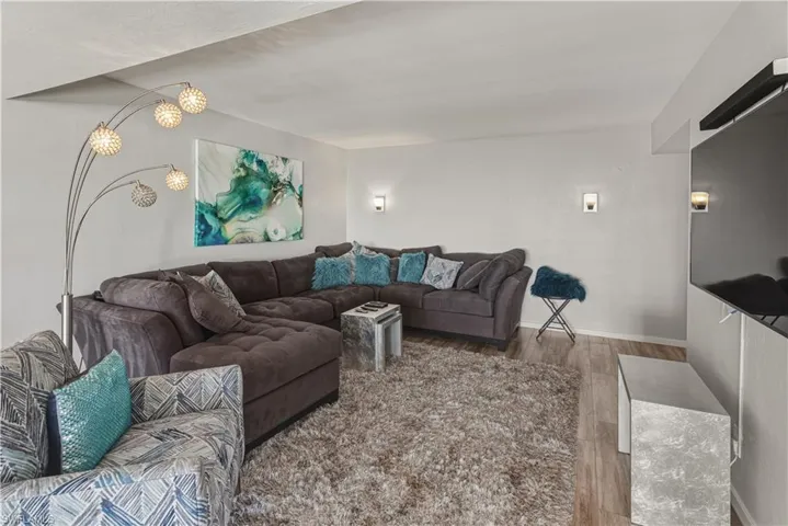 Upper level