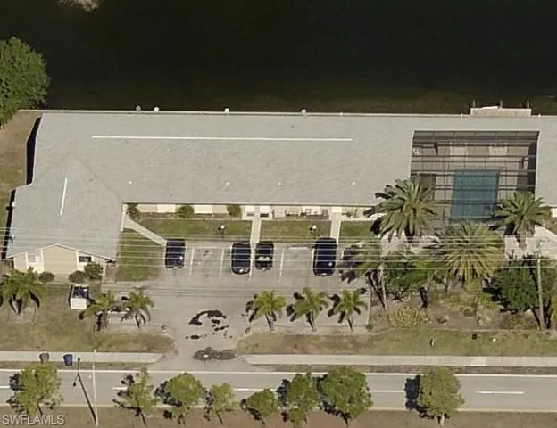 913 Gleason Pkwy 2, Cape Coral, Florida 33914