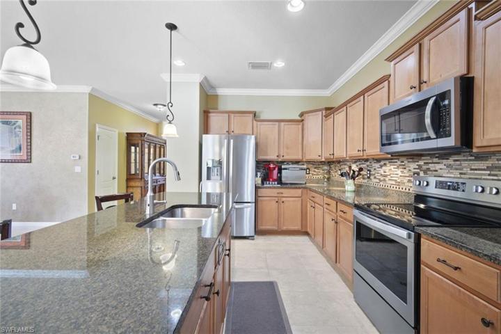 This kitchen is a chef's dream!