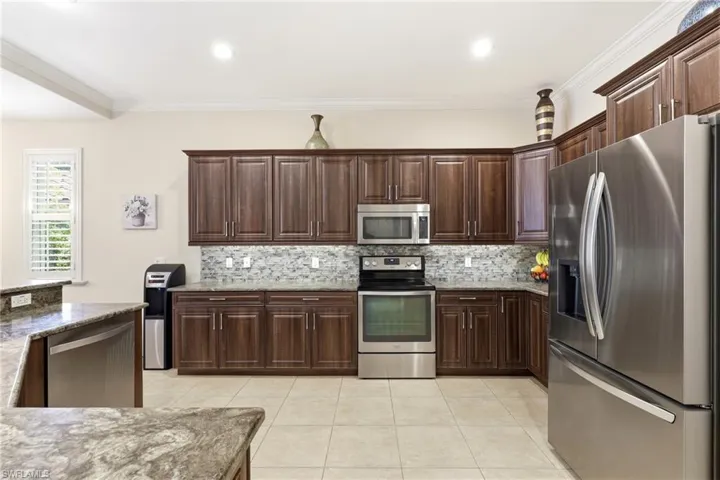 10736 Fieldfair Dr, Naples, Florida 34119