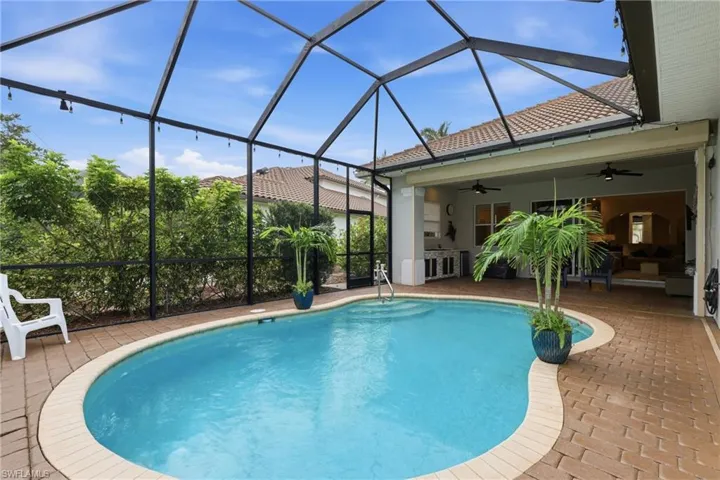 10736 Fieldfair Dr, Naples, Florida 34119