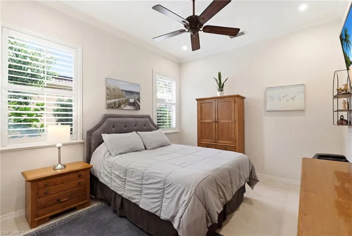 10736 Fieldfair Dr, Naples, Florida 34119