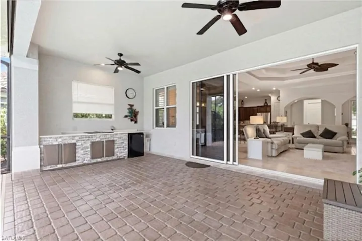 10736 Fieldfair Dr, Naples, Florida 34119