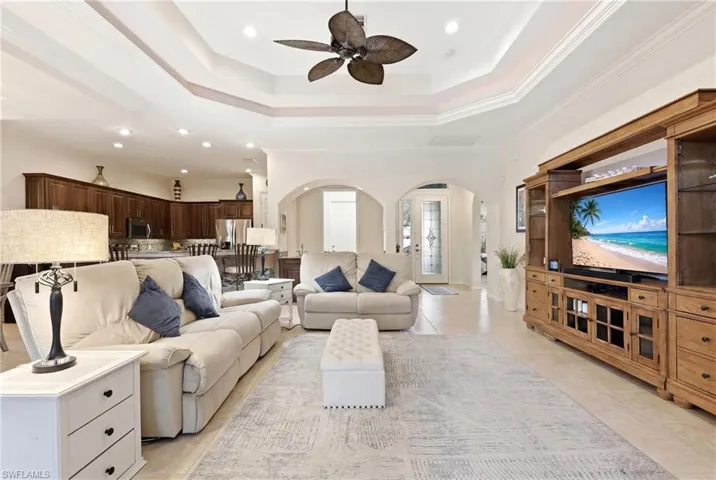 10736 Fieldfair Dr, Naples, Florida 34119