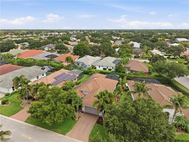 10736 Fieldfair Dr, Naples, Florida 34119