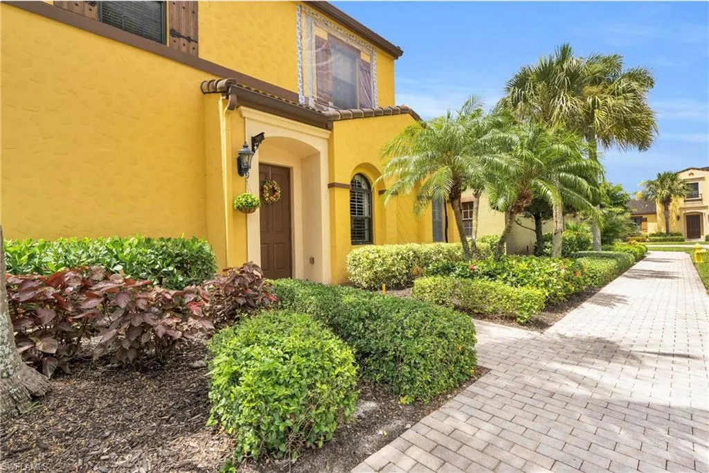 11977 Izarra WAY, Fort Myers, FL 33912,225062886