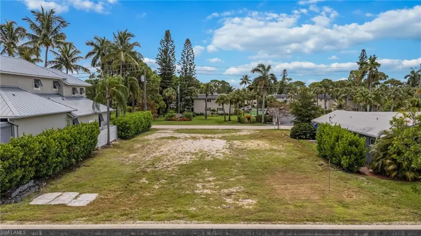 1530 Sandpiper St, Naples, Florida 34102