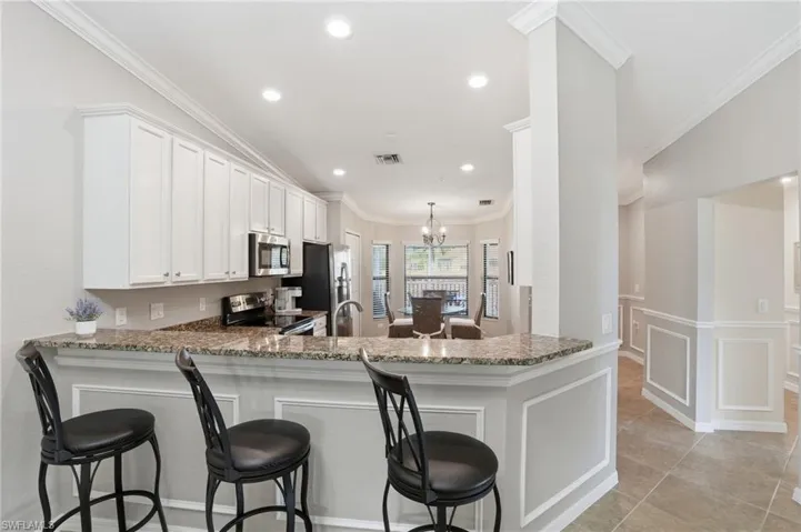 9528  Avellino  WAY, Naples, FL 34113