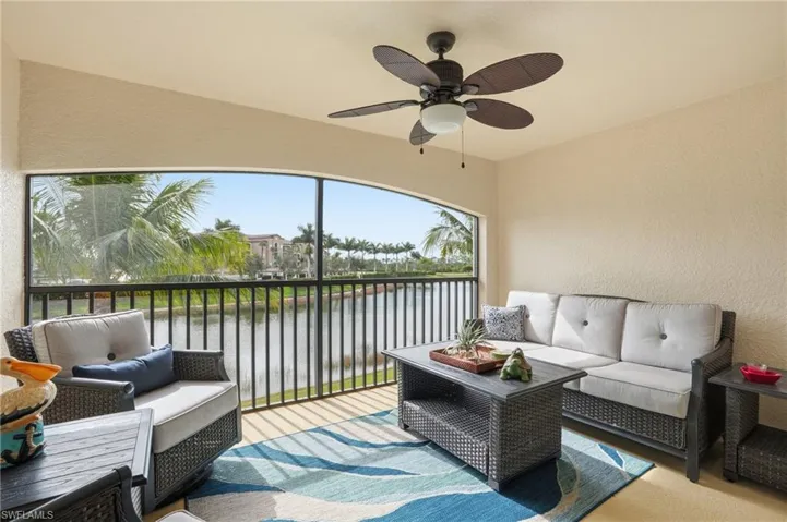9528  Avellino  WAY, Naples, FL 34113