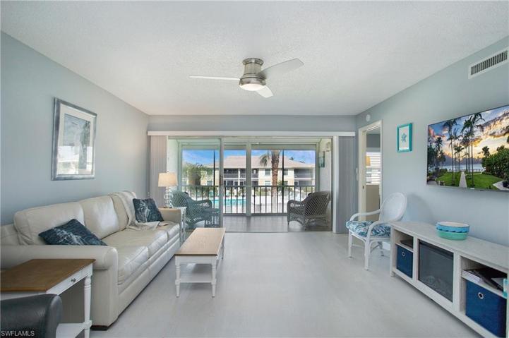 401 Charlemagne BLVD # A202, NAPLES FL 34112