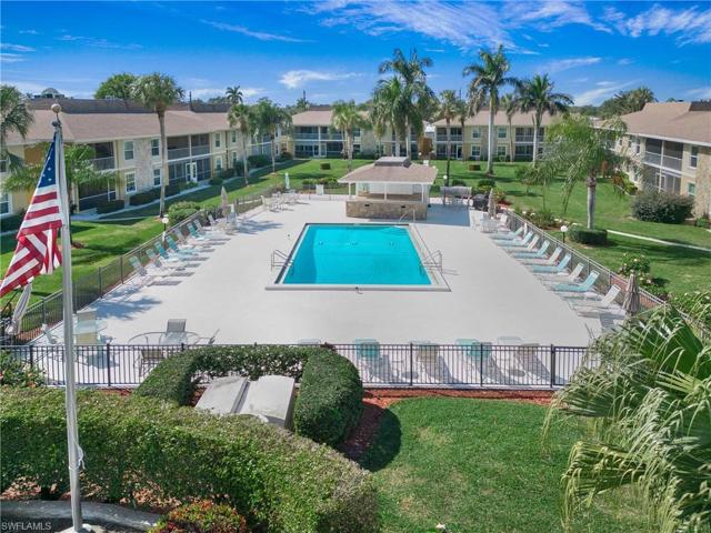 401  Charlemagne  BLVD, Naples, FL 34112